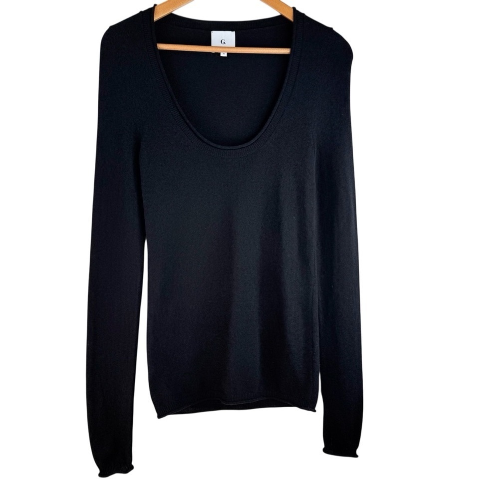 G. Label by Goop Lynn 100% cashmere scoop-neck sweater Black Minimalist Size M